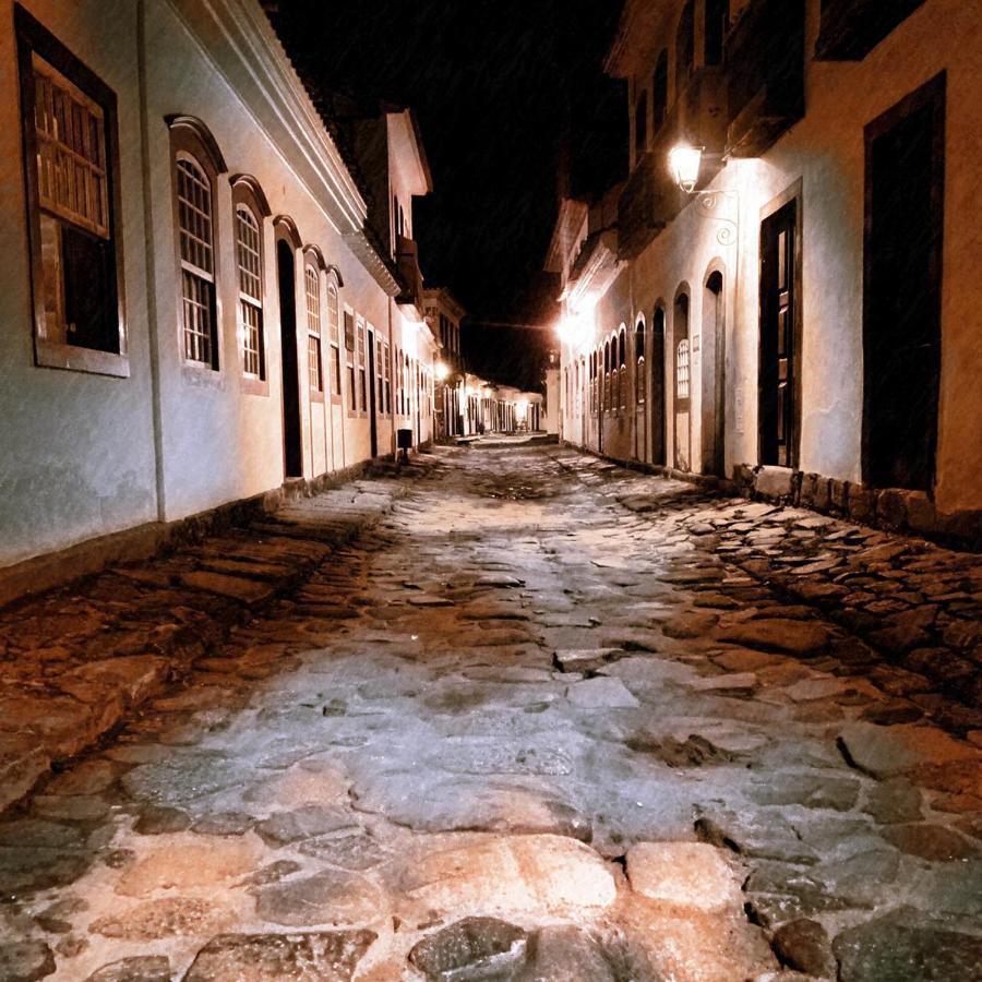 Suítes Curta Paraty, Família e PETs Exterior foto
